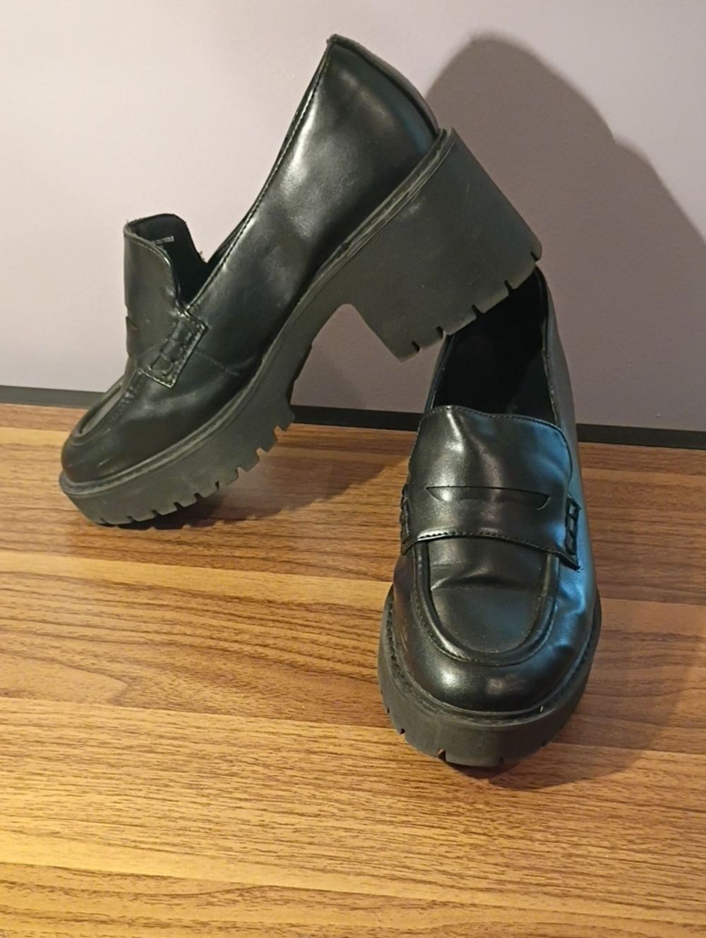 Universal Thread Chunky Black Platform Loafers